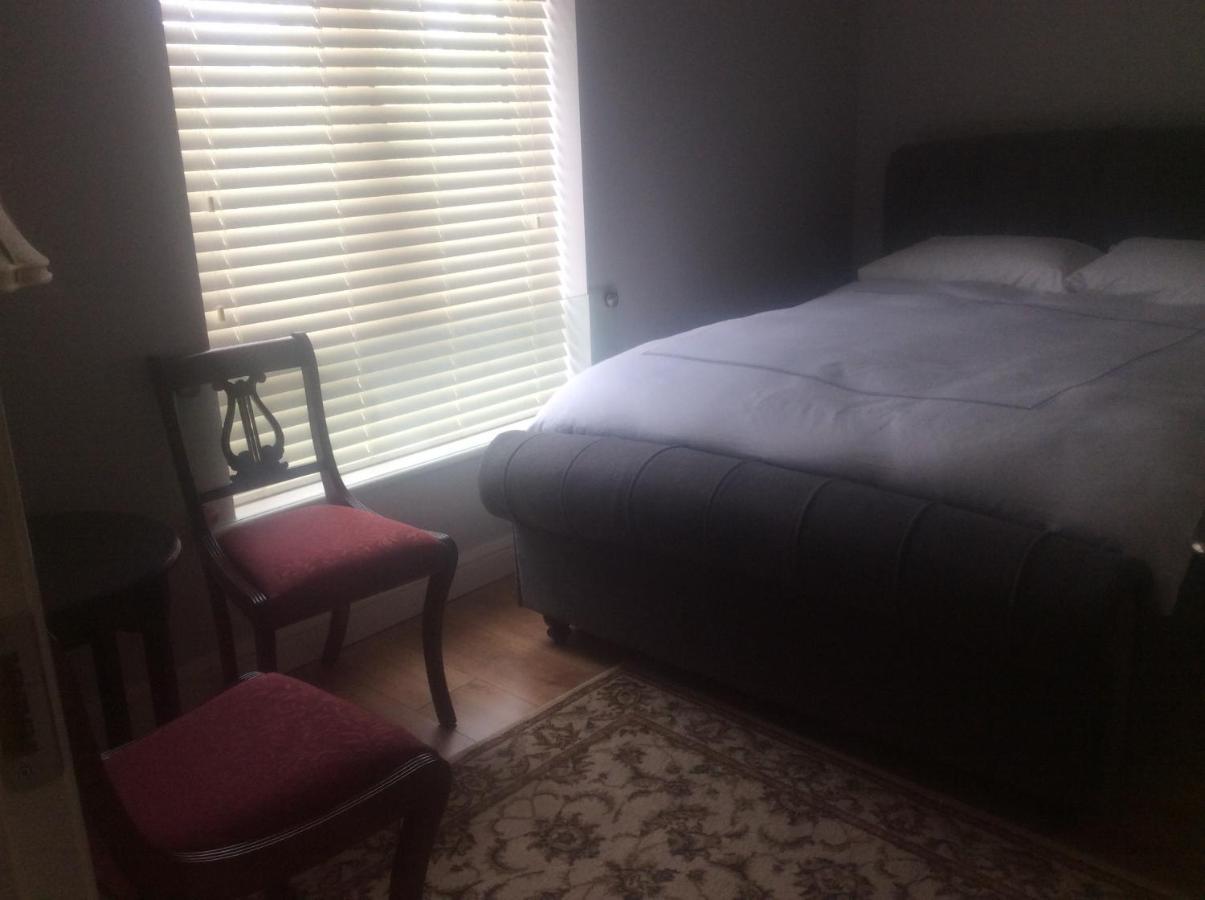 4 Cois Glaisin View Apartman Navan Kültér fotó