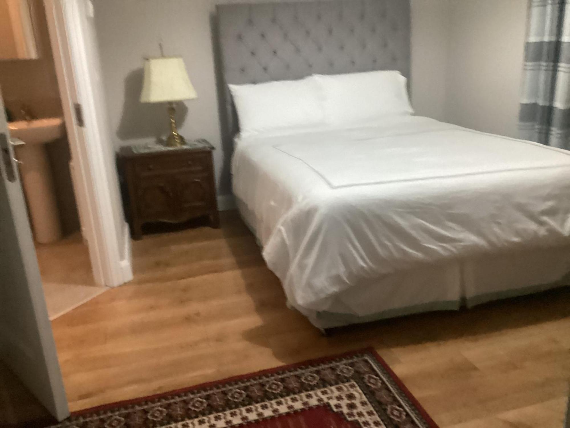 4 Cois Glaisin View Apartman Navan Kültér fotó